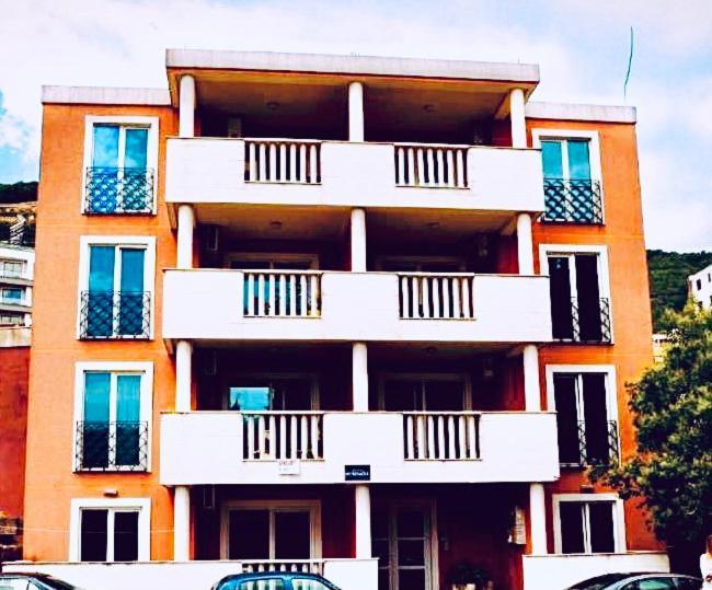 בודווה Monte Star Apartments מראה חיצוני תמונה